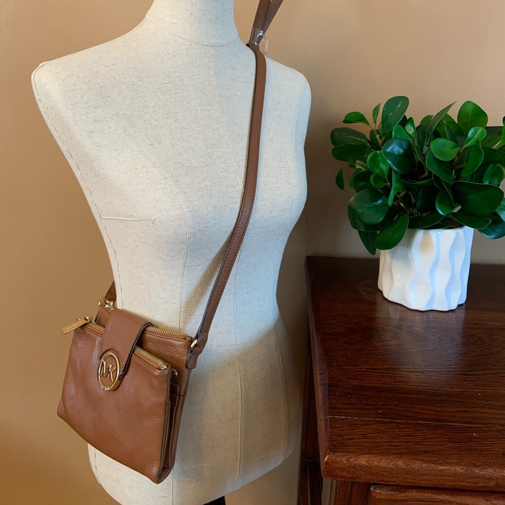 Michael Kors Crossbody Cognac Color Purse